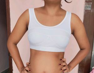 Comfortable White Sports Bra