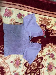 Cute Lavender Gingham Puff Sleeve Top