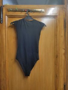 Zara Fitted Cap Sleeved Bodysuit
