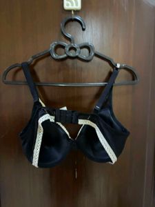 lacy pushup bra