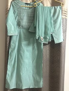 Elegant Mint Green Kurta Set with Sequins