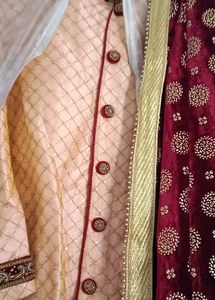 Men's Embroidered Kurta with Dupatta