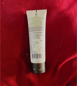 Aveeno Daily Moisturising Lotion newwdttag