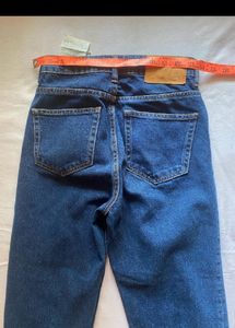 Zara High Waist Mom’s Fit