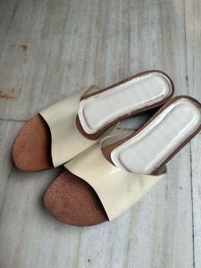 Elegant Beige Flats