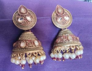 Elegant Jhumka Earrings with Pearls