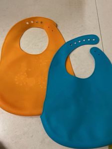 Cute Baby Bibs Set