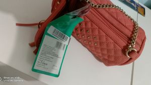 Caprese Goal Shape Sling
