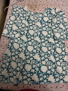 Beautiful Teal & White Floral Print Kurta