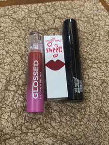 Lip Gloss & Eyeliner and lipstick