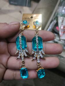 Stunning Teal Crystal Drop Earrings