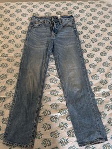 Light Wash straight Leg Jeans