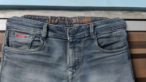 Levis Jeans Size 34