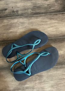 Havaianas Navy Flip Flops