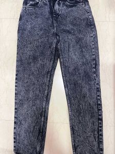 Stylish Acid Wash Jeans