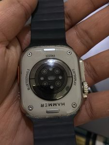 Hammer Smartwatch for Fitness Tracking