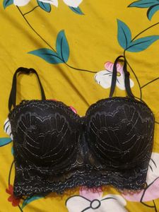 Lace Detail Black Bra