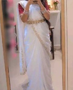 A white beautiful saare with Pinteresty look
