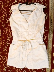 L Size Cream Top