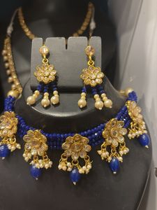 Blue Beaded Jewellery Set with Gold Accents