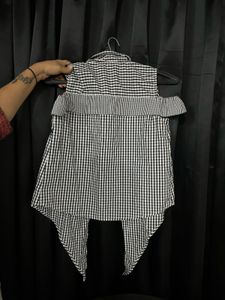 Chic Gingham Cold Shoulder Top