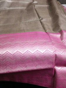 Elegant Silk Saree with Pink Border