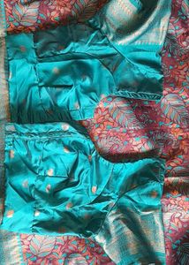 Silk Saree With Copper Zari Work✨️