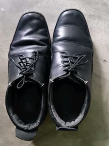 Classic Black Leather Oxford Shoes