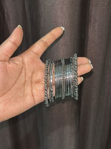 Gold Tone Beaded Bangle Set