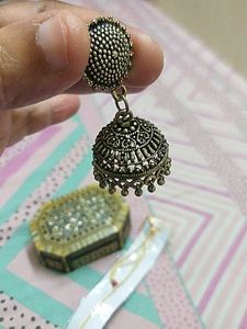 Choker And Jhumka Earring Set