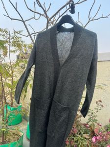 Elegant Gray Cardigan