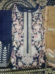 Elegant Embroidered Kurta