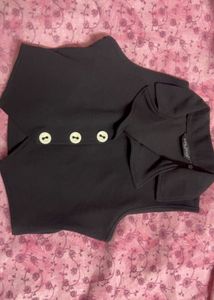 Chic Black Sleeveless Vest Top