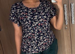 Vintage Blue floral top