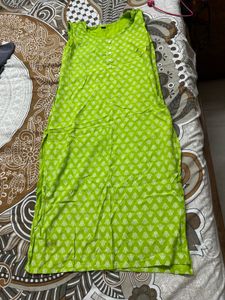 green Kurti