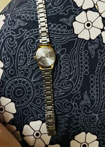 Elegant Gold and Silver Tone Watch