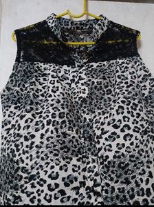 Stylish Women's Tops - Set of 2