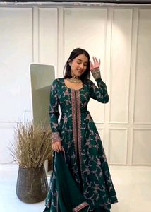 Party Wear Look Fancy Gown