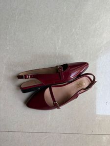 Chic Red Patent Slingback Flats (EU 34)