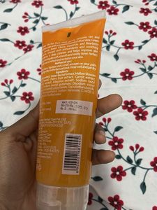Jovees Herbal De-Tan Face Wash