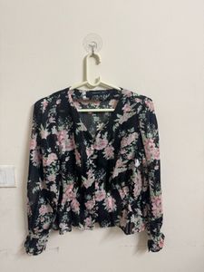 Chic Floral Print Blouse