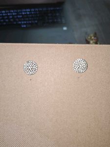 Sparkling Stud Earrings