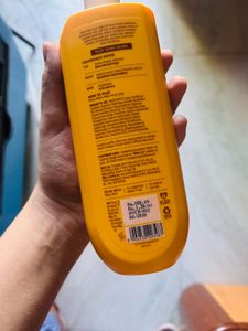 plum Vanilla Caramello Body Lotion
