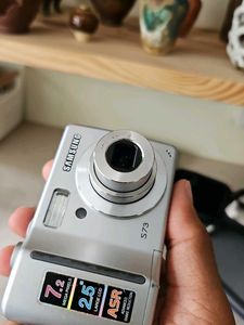 Samsung S73 Digital Camera