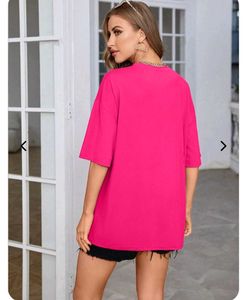 Leotude pink unisex t-shirt