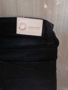 Stylish Dark Wash Denim Jeans