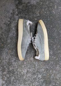 ZARA Grey Suede Lace-Up Sneakers 👟