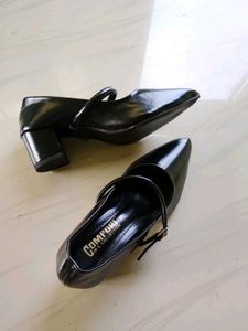 Chic Black Block Heel Mary Janes