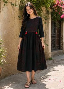 Elegant Black & Red Printed Kurta Dress