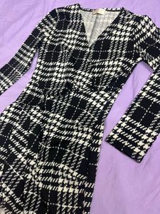 Chic Black &amp; White Plaid Wrap Dress
